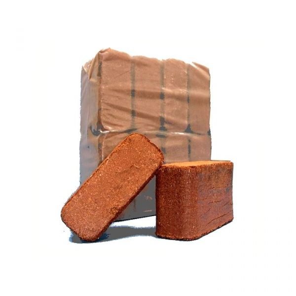 Langzeit-Holzbriketts – 12 Briketts – naturbelassen und leistungsstark
